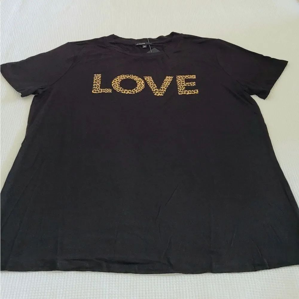Le Rouge Leopard🐆 "LOVE"❤ Tee - Picture 12 of 13